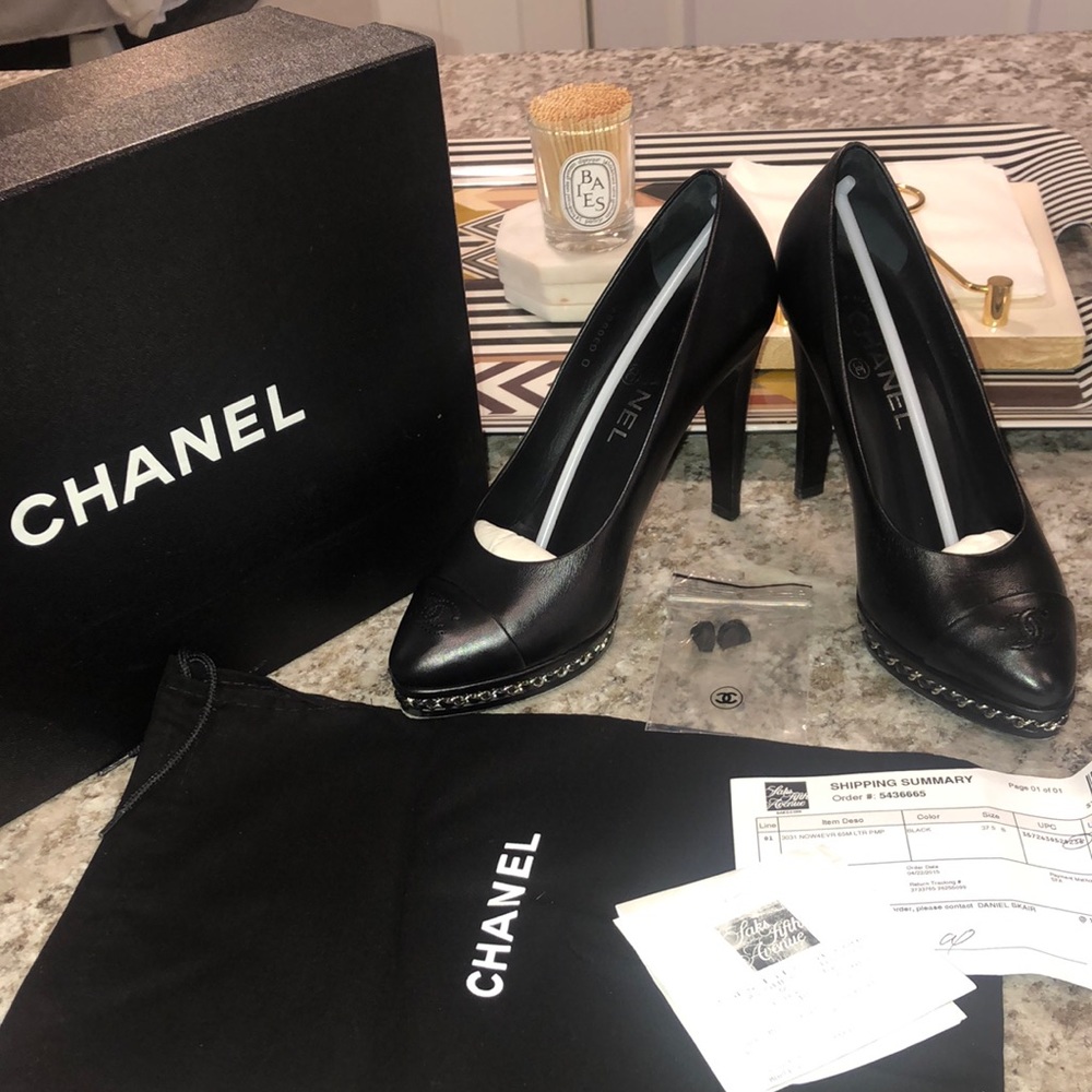 Chanel Pumps Heels Chain CC Size 37 Black